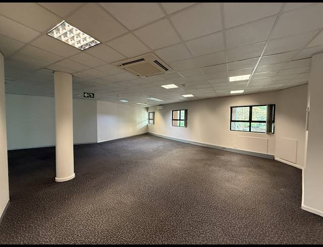 356M² OFFICE TO LET IN PARKTOWN